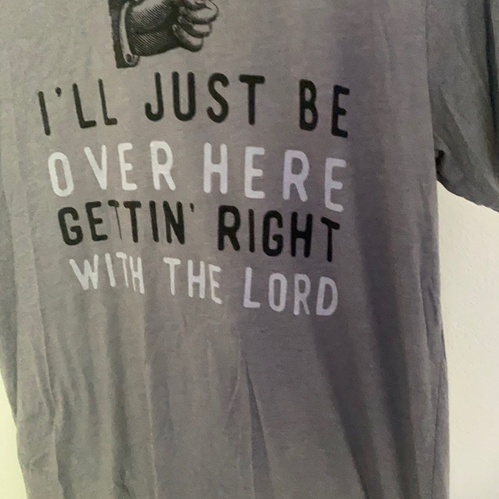 T-shirt size medium